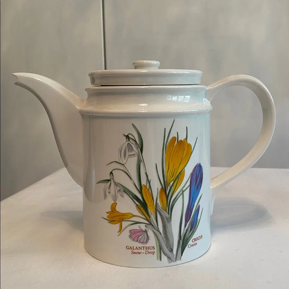 Portmeirion • “The Botanic Garden” Coffee Pot in Snowdrop & Crocus Flora Pattern - Picture 3 of 17